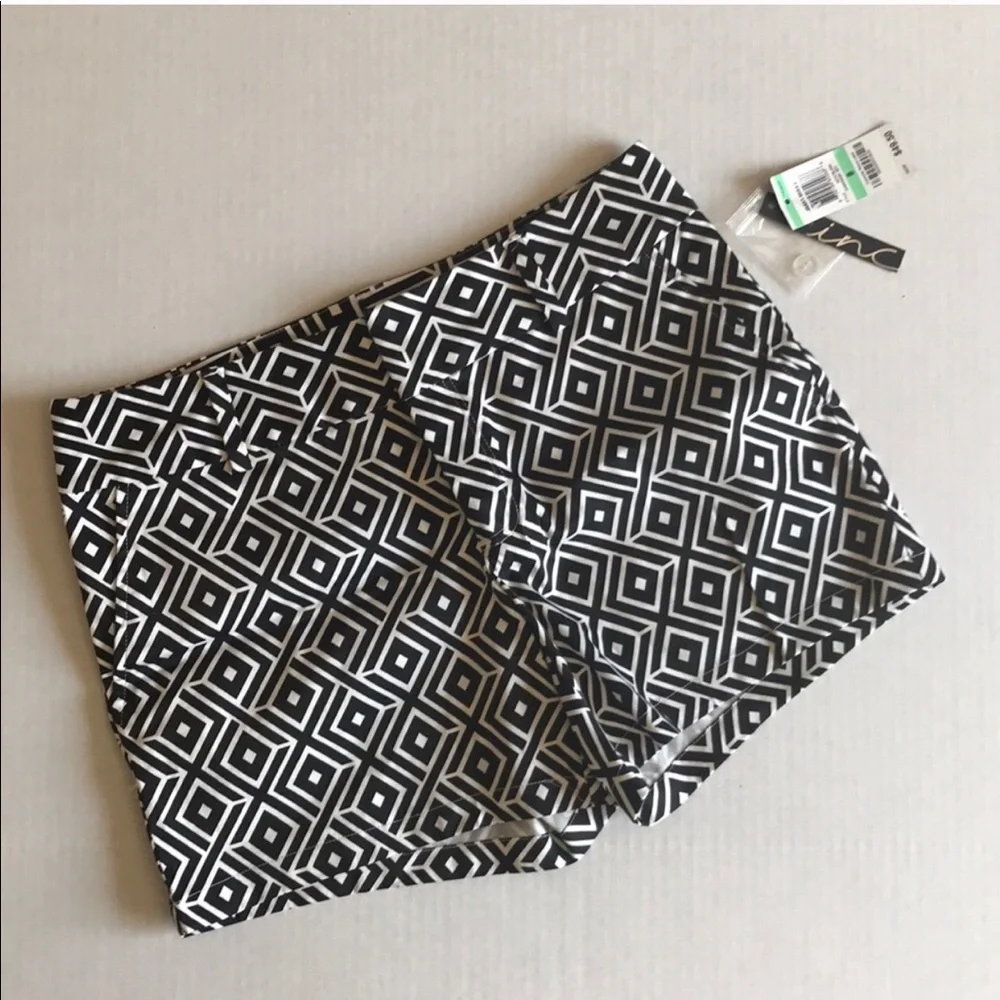 🆕 INC Black & White Shorts